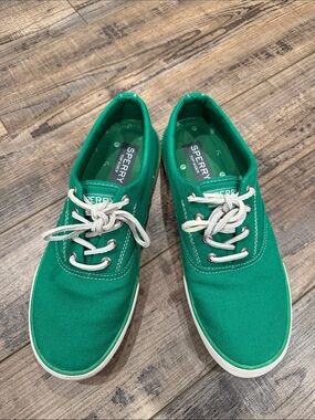 Sperry Low-Top Canvas Sneakers in Green with White Accents
